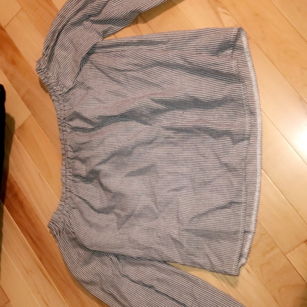 Brandy Melville crop top